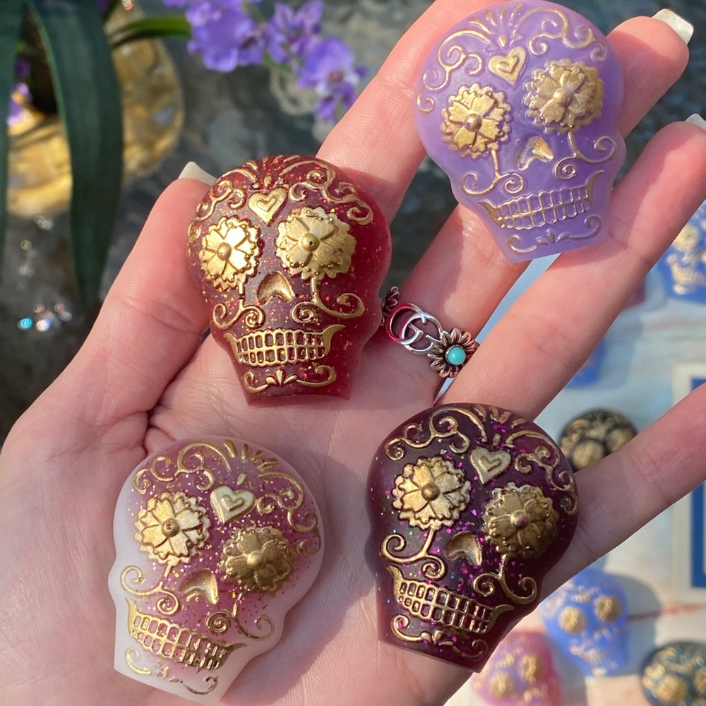 Sugar Skull Magnets PACK OF 4 Colorful Resin Art - Picture 10 of 16